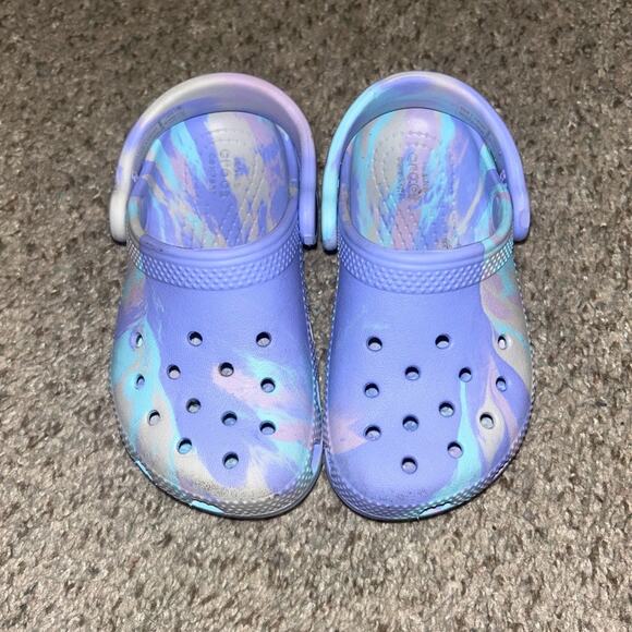 Crocs Classic Marbled Clogs for Kids - Moon Jelly size 8 - Picture 2 of 5